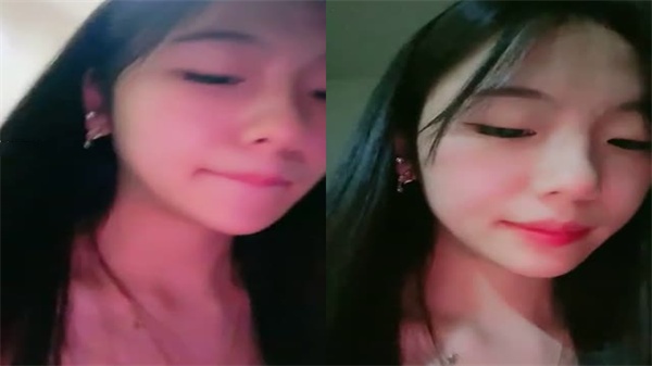 苗条贫乳骚货 近拍掰穴道具狂操 淫声荡语坐骑高潮海报剧照